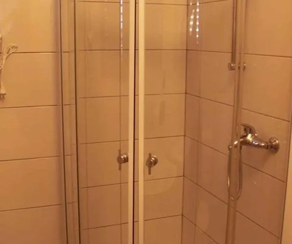 Valbandon 8 * Štinjan